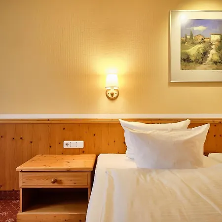 Strandhotel Seehof Отель 4*
