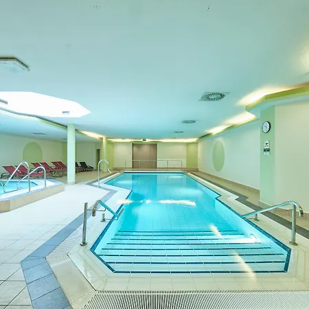 Отель Strandhotel Seehof Ланглау