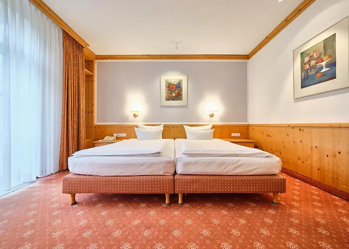 Strandhotel Seehof Hotel Langlau